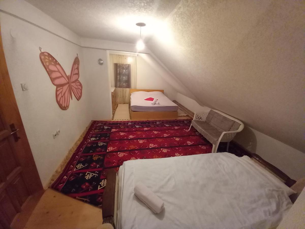 Apartment Little Village Plav Esterno foto