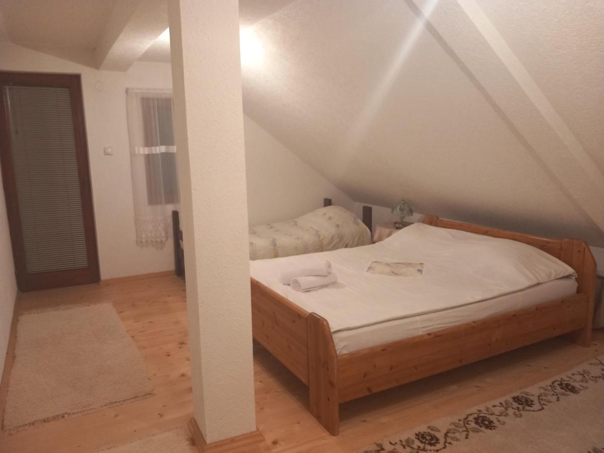 Apartment Little Village Plav Esterno foto